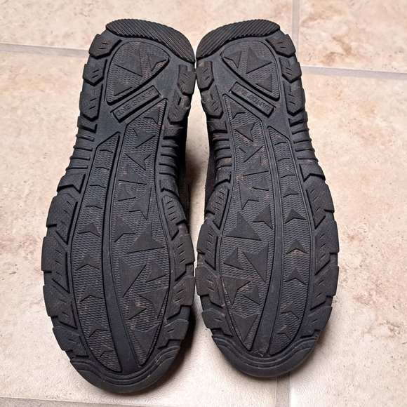 🤎Lands End Kids All Weather Slip On Shoe- Spice Brown, Size 3 - Picture 7 of 9